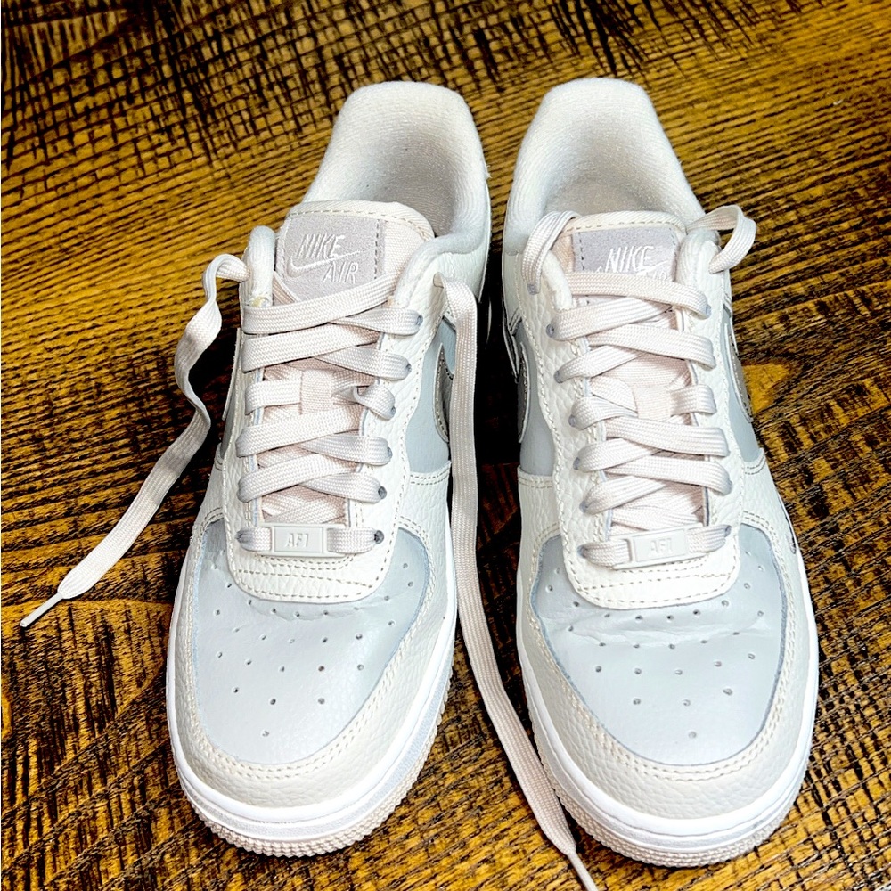 Nike once used, petty new size 7